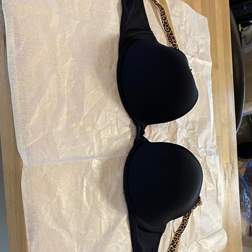 Victoria's Secret Black Bra with Leopard Accents